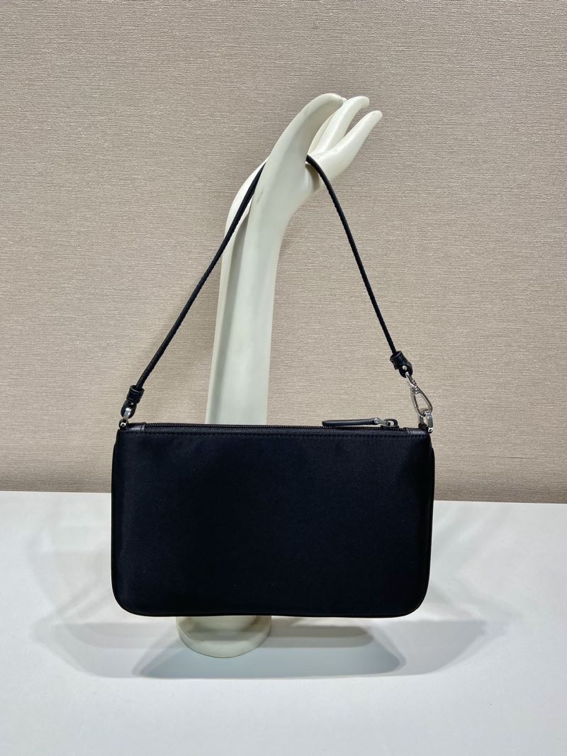 Pra*a hobo bags